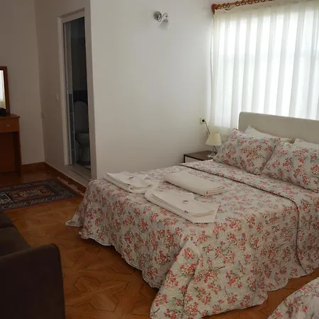 Hotel Tolga 2*